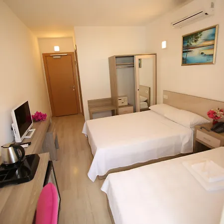 Aria Doria 2* ダッチャ